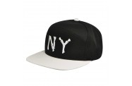 Black/White Fashion Snapback
